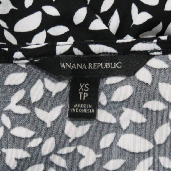 Banana Republic Wrap Dress - Picture 7 of 7